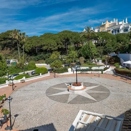 شقة Puerto Cabopino Retreat | Sunny Terraces & Pool ماربيا